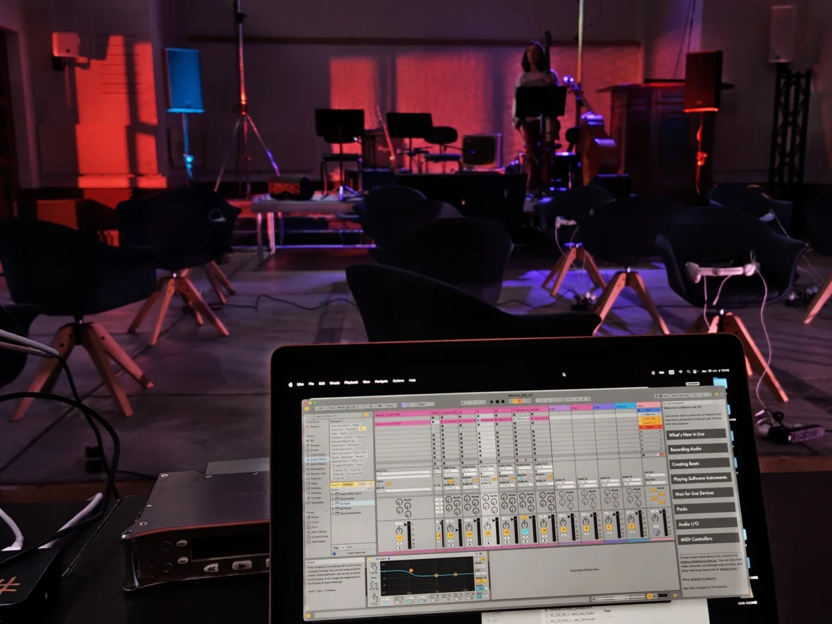 Session Ableton Live dans un espace de performance